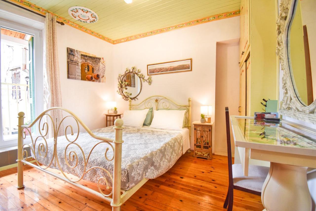 Venetian Well Gallery Apartment In Corfu Old Town מראה חיצוני תמונה